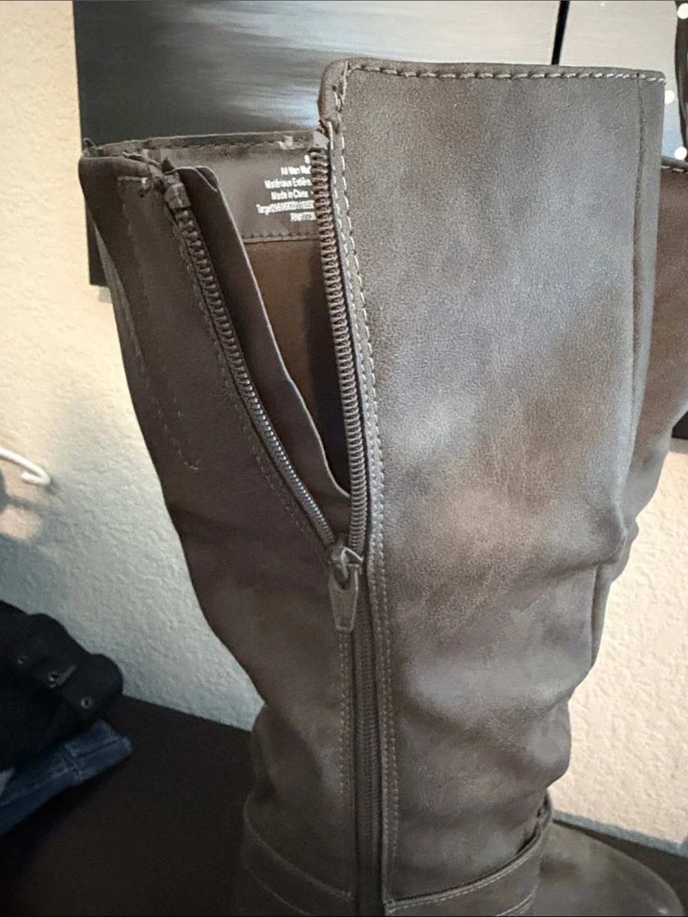 N/A stylish brown